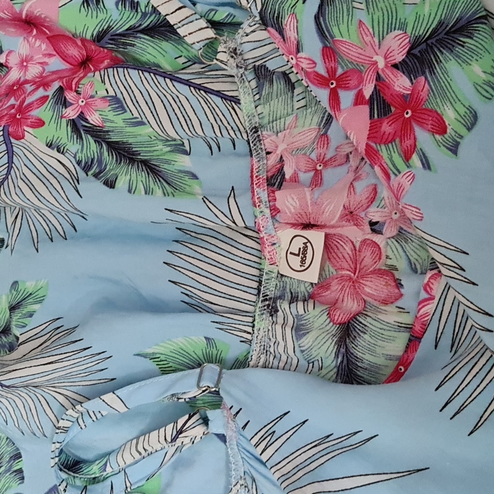floral dress - Picture 3 of 5